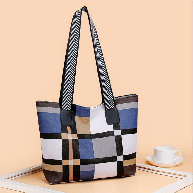 Bolsa Elegant Charm - Elegancia em qualquer lugar!